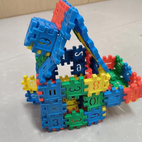 新城小学附属幼儿园大一班一周精彩回顾