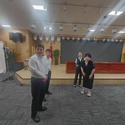 工商银行包头分行携手瑞众保险开展高净值客户商拍活动