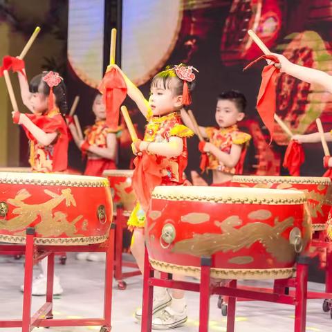 云路镇真英幼儿园2024秋季招生试读及暑假班开始啦！