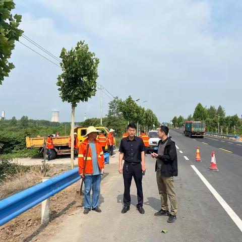 端午节走访慰问一线员工