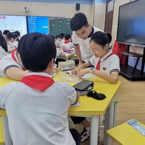 潜心教研勤探究，亲身实践促发展