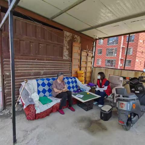 【我为群众办实事】20平米车棚“变形记”小空间里的社区大温暖