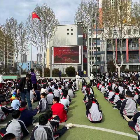 丛台区组织开展“地震科普 携手同行”安全教育活动