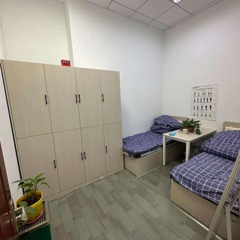 科区立交桥支行开展全区农行2023年第八个网点6s管理“清洁日”活动