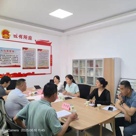 区人大常委会主任胡民升调研新丰街道人大代表工作室建设运行情况