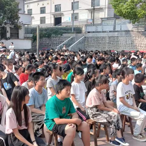 法制进校园--岐山联合学校主校区2022年下学期法制讲座