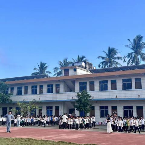 绳舞飞扬，活力绽放 ‍文昌市会文中心小学第四节体育节（烟墩场地） ‍暨烟墩小学跳绳比赛活动