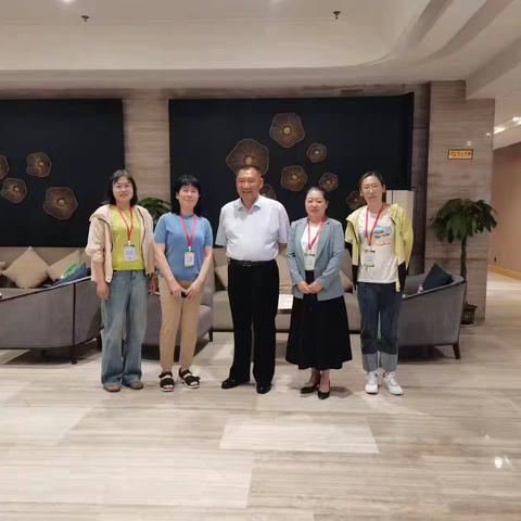 感受名校风采，领略教育魅力----临沂沂州实验学校赴聊城东昌府英特学校参观学习