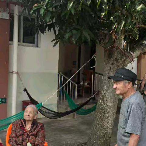 遵谭镇2026年"学雷锋·文明实践我行动"系列主题义剪活动