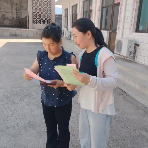 网格员宣传不停步、基层服务暖人心