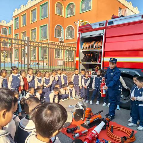 陈家庄社区消防日活动：萌娃学安全，共筑防火墙