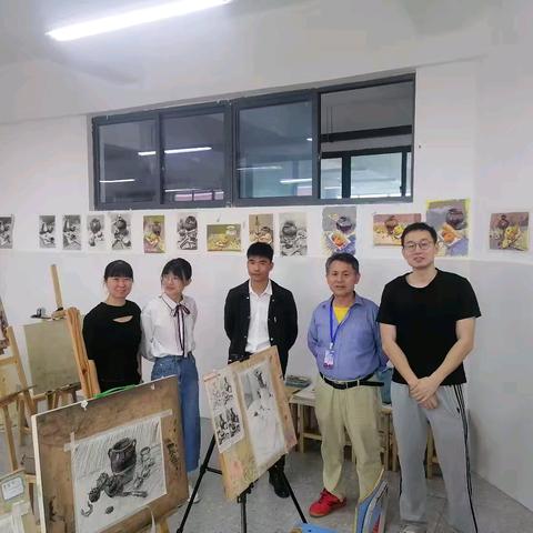 铜都中学美微备课组本年度教研活动总结－－集体备课