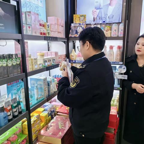 相桥市场监督管理所开展化妆品质量安全风险监督专项检查