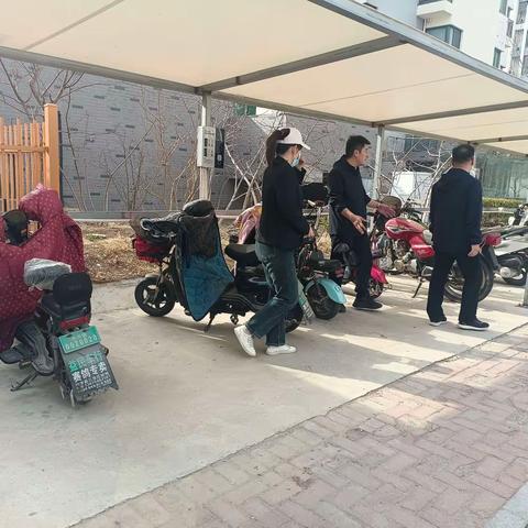 整顿楼区环境