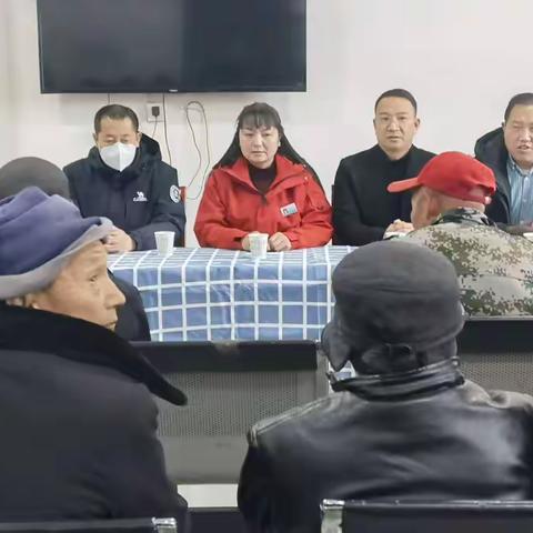 爱心义诊进敬老院 温暖关怀送老人