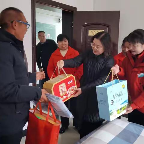 情暖敬老院 慰问显关怀