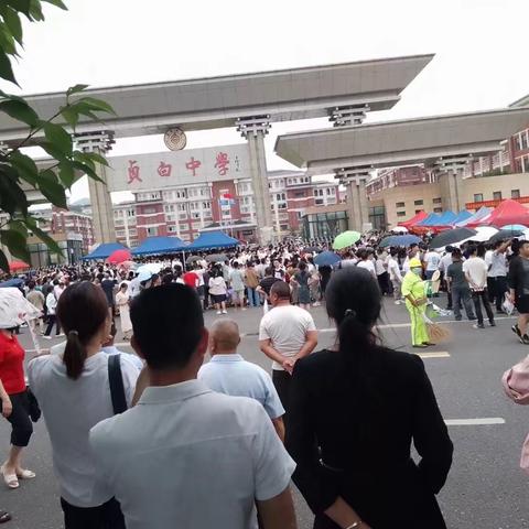 护航高考——中航美丽在行动