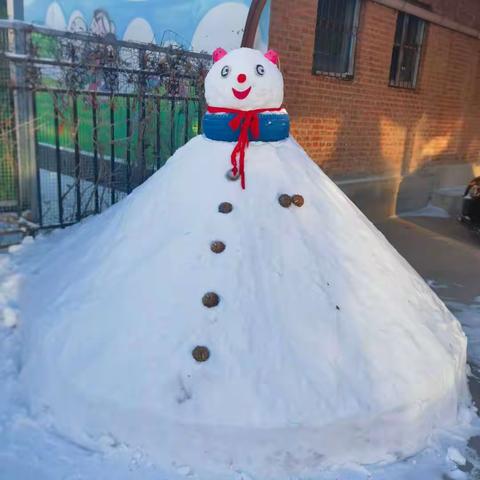 瑞雪兆丰年  扫雪暖人心—克勒沟中心幼儿园除雪记