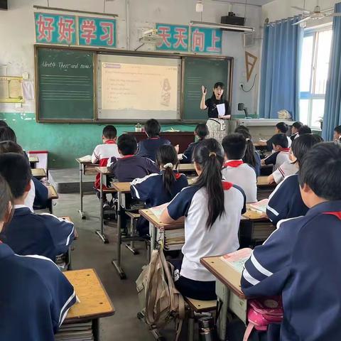 教学相长，寓教于乐———记水冶镇南固现小学英语教研活动