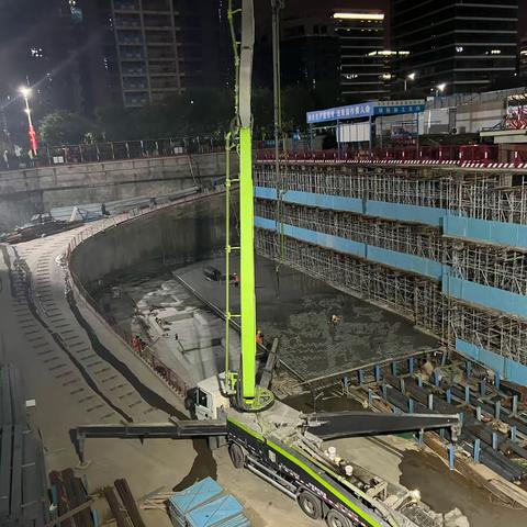 “还静于民”执法支队持续保持高压态势，严肃查处夜间建筑工地违法施工行为