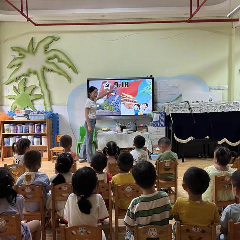 实战防空演练，共筑生命防线——龙浔第二中心幼儿园开展防空疏散演练活动