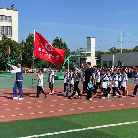 长垣市鱼跃足球训练基地——暑期训练班开始预约报名了（景贤小学校区）！！！