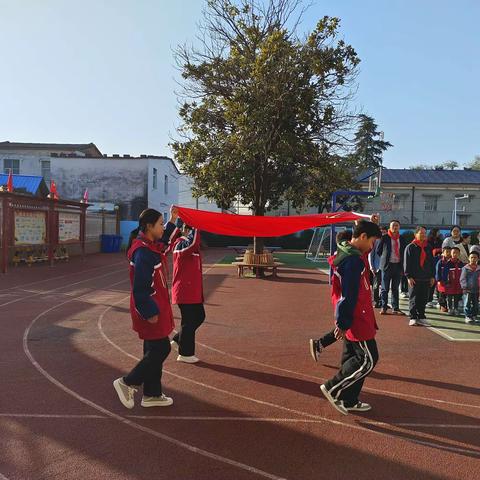中山小学2023年少先队入队仪式