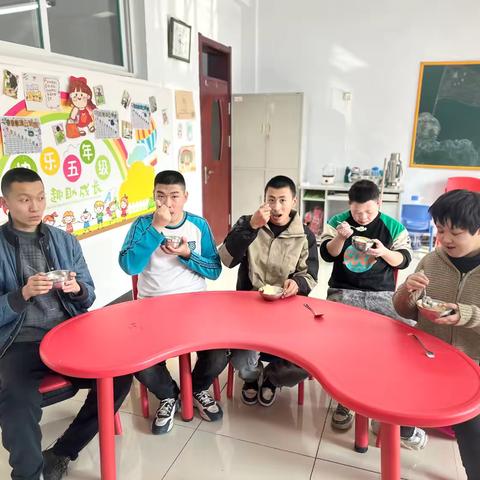 培智七年的四月：成长与温暖同行