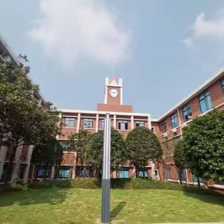 暖心护学，为爱站岗——1902班护学周