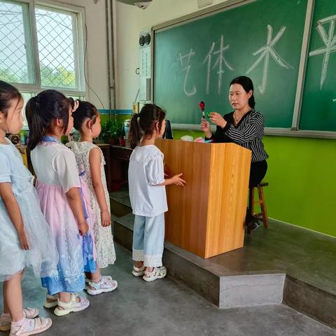 石桥镇平陵小学一二年级学业发展水平综合测评活动