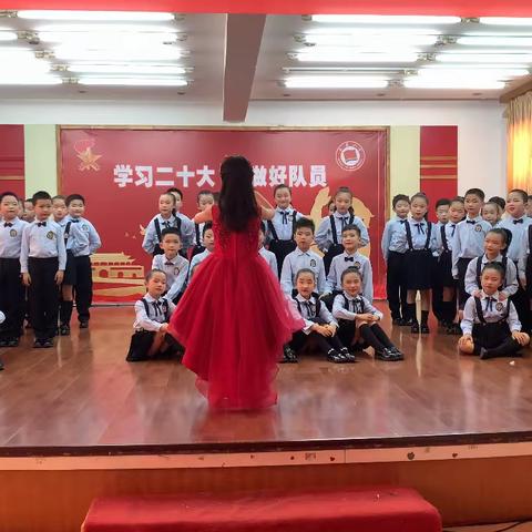 红旗小学一(3)班大合唱文艺表演