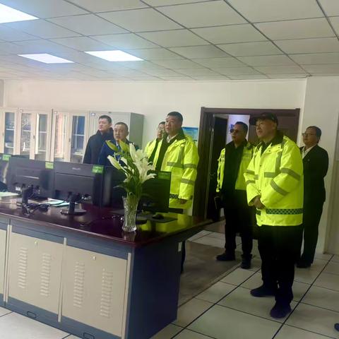 一线走访查实情  座谈交流谋发展——吉林高速股份有限公司及长春高速领导班子莅临和平大街收费站调研指导工作