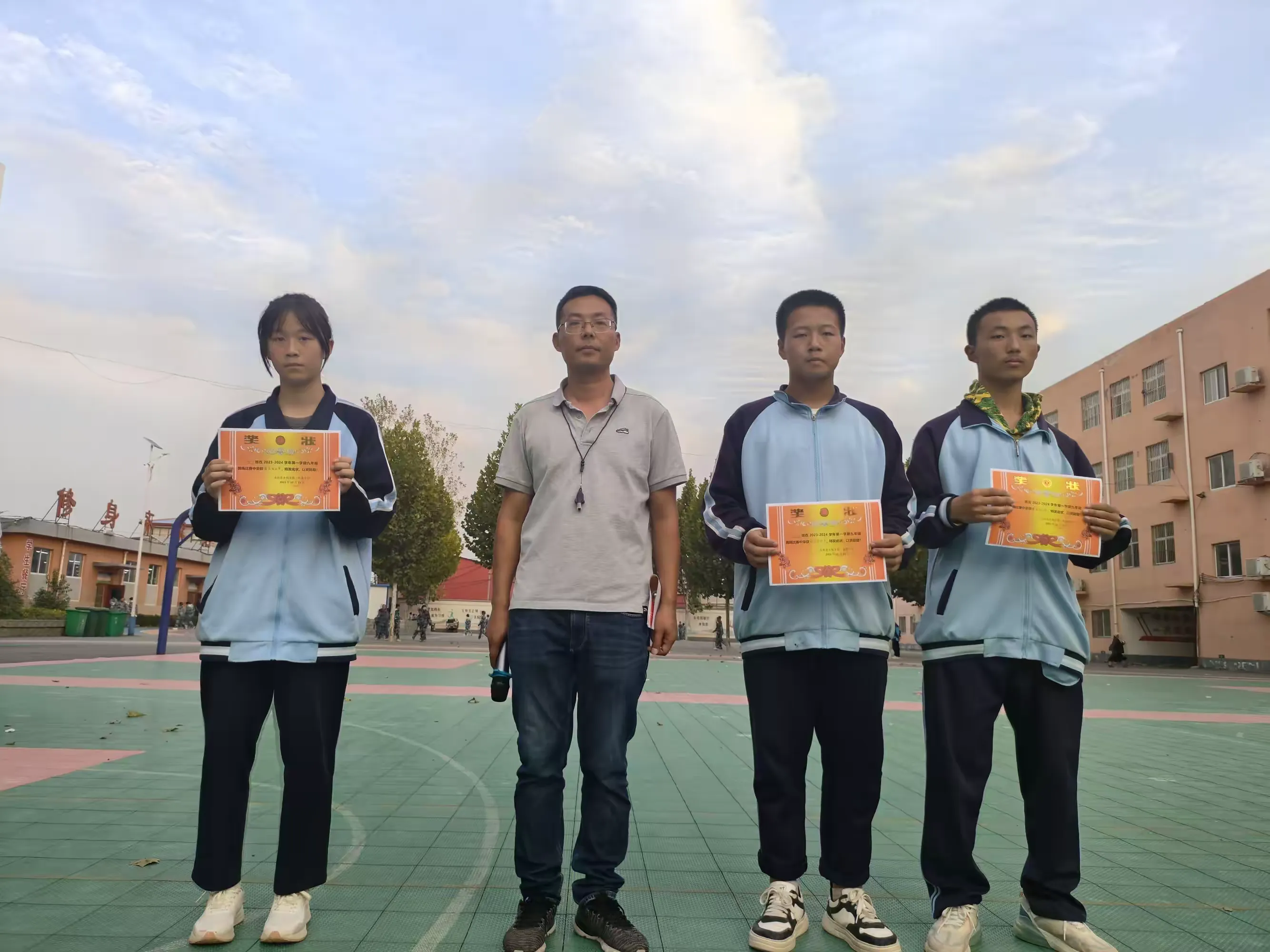简篇-永和一中九年级学生——团体跳绳比赛