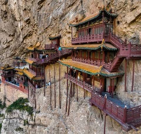 东北行之二十五：游悬空寺 . 登北岳恒山 . 雁门关留影
