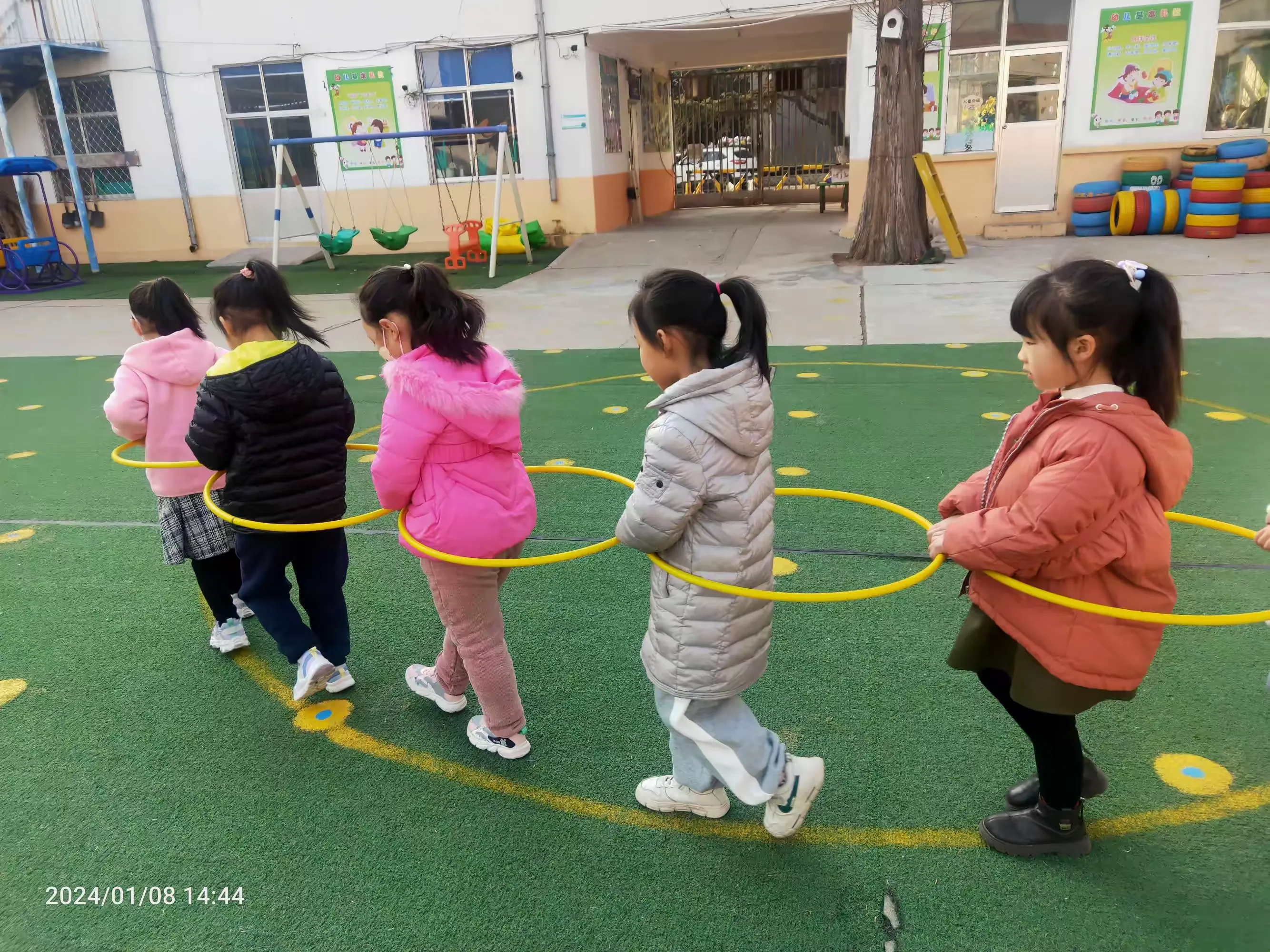 简篇-“圈”出精彩—新兴幼儿园自主游戏故事