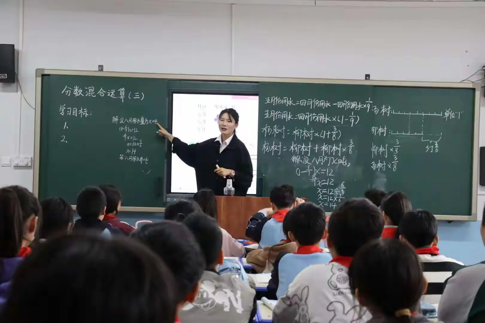 简篇-携手共进齐成长 青春芳华初绽放——柘城县第二实验小学教育集团八一爱民小学新教师展示课系列报道(一)