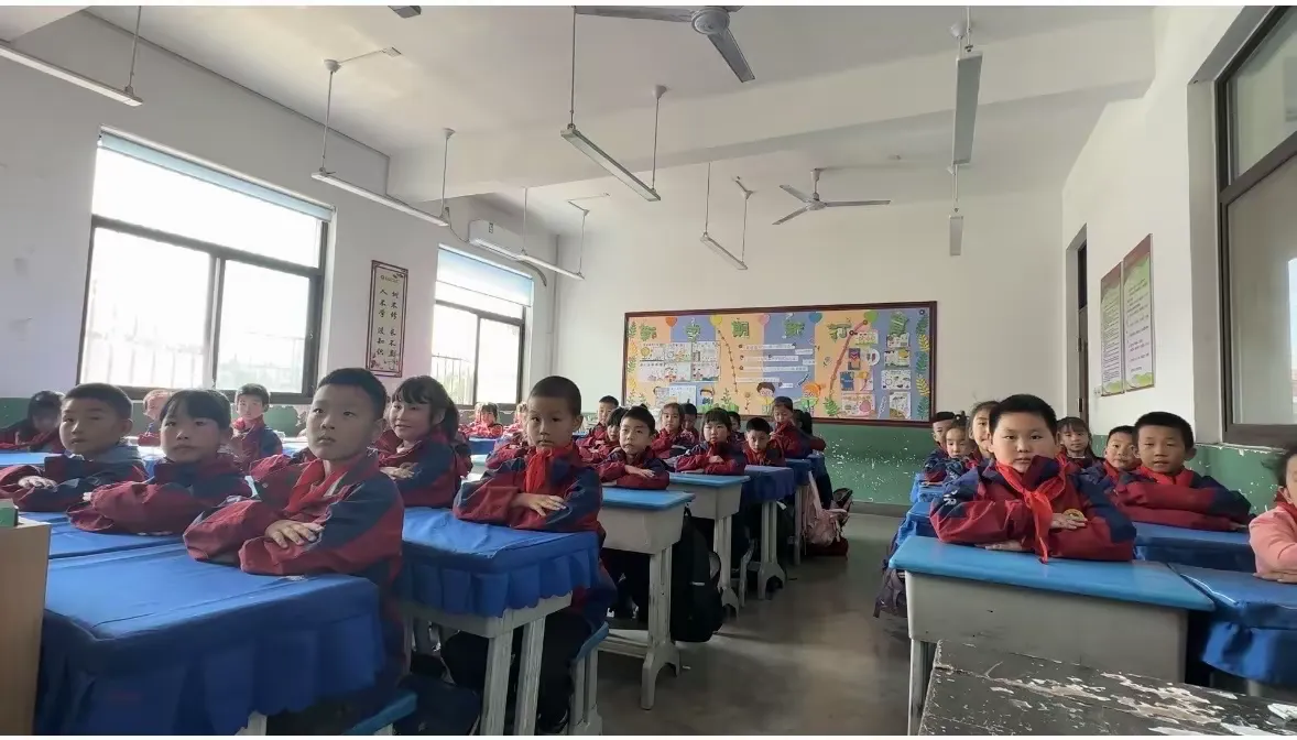 简篇-前路漫漫亦灿灿——2023-2024学年眉县李达小学二一班第一学期期末总结