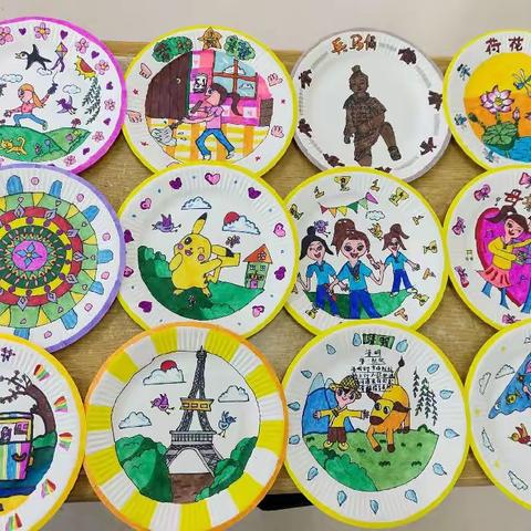 “小纸盘，大创意”—记万科城小学纸盘画社团成果验收
