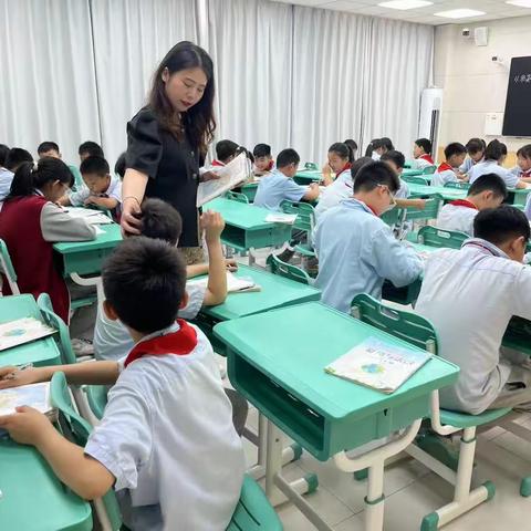 道法课堂展风采 立德树人谱新章——成武江河实验学校小学道法公开课纪实