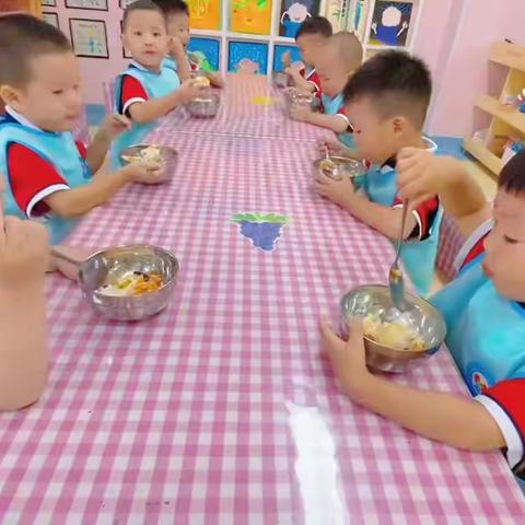 中幼小二班 乐善“食”光