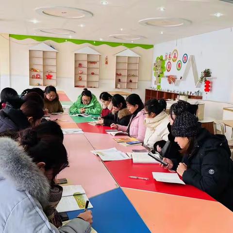 “人间三月芳菲始 教研之花已盛开”——容县容州镇中心学校2024年春季期教学研讨活动（音乐学科）