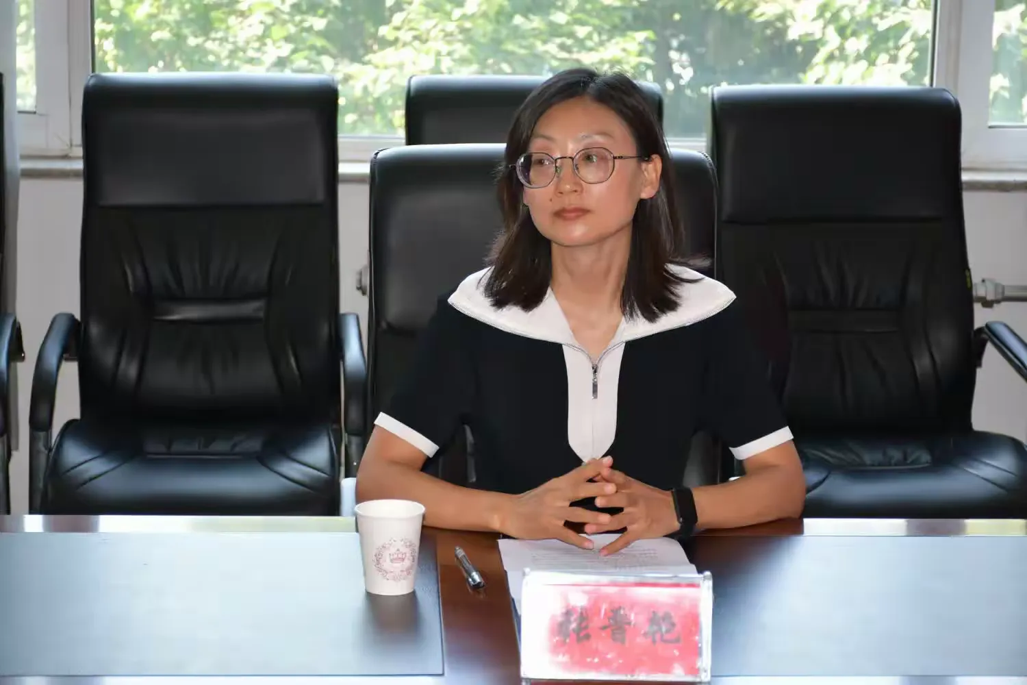 简篇-寿阳一中举行“2023年度香港华革会吴祺光伉俪资助大一新生助学金发放仪式”