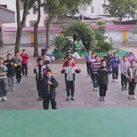 武动青春，绽放活力～大阿中心小学跆拳道兴趣班学习总结