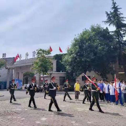 灵宝中专升旗仪式全面总结
