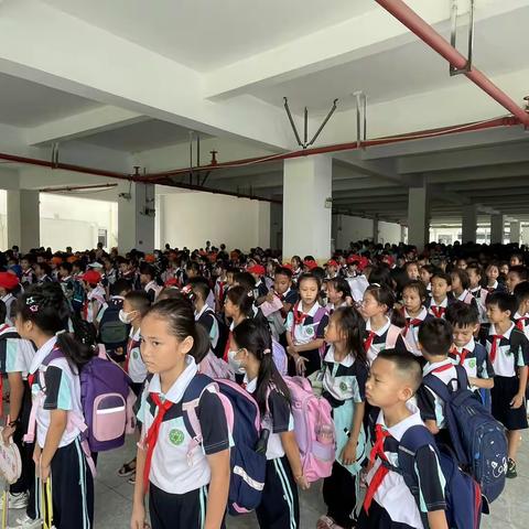 研学旅行促成长，最美课程在路上——海南师大海口新海学校二6班研学美篇