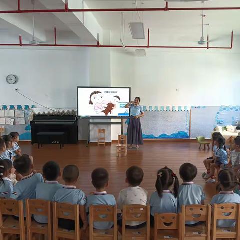 课题展成果，科学促成长——时代幼儿园课题小组对于冲突公开课《游戏时不争抢》观摩研讨活动