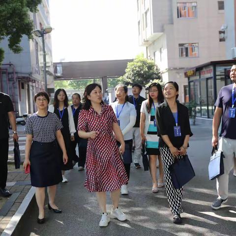 校际交流，共促发展   热烈欢迎首都师范大学附属苹果园中学管理团队莅临我校考察交流！