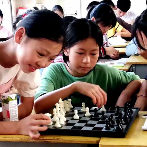 “棋”乐无穷 乐在“棋”中——217班课后服务小记