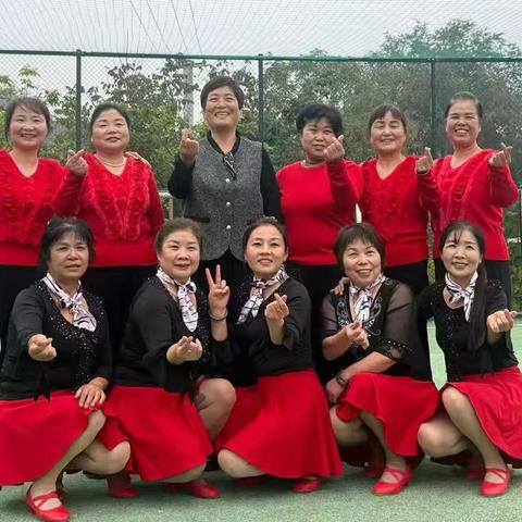 “重阳佳节 敬老孝亲”——米家崖村开展重阳节主题活动