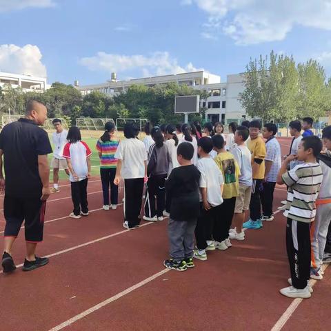 宜良县第八中学体育教师岗位大练兵